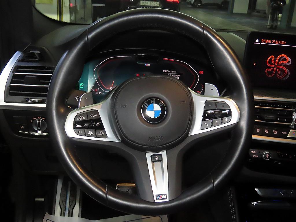 BMW X4 - Vista 8