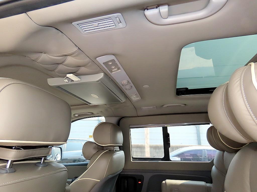 HYUNDAI Starex 2017 Gris - Importación desde Corea - HF Imports Iquique - Foto 15