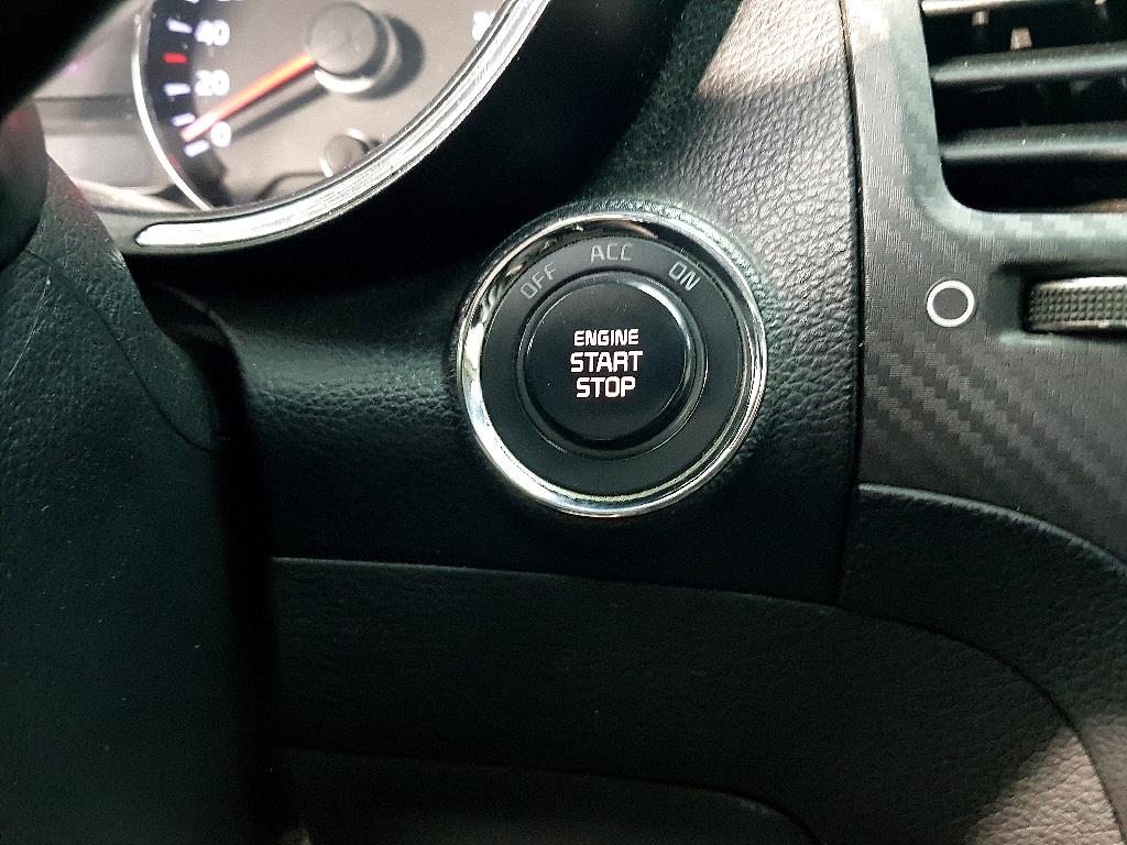 KIA K3 2015 Negro - Importación desde Corea - HF Imports Iquique - Foto 13