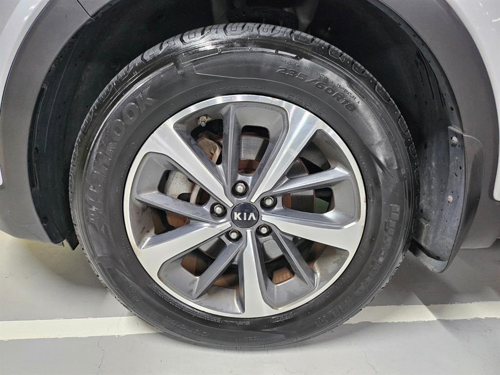 KIA Sorento 2020 Plateado - Importación desde Corea - HF Imports Iquique - Foto 19