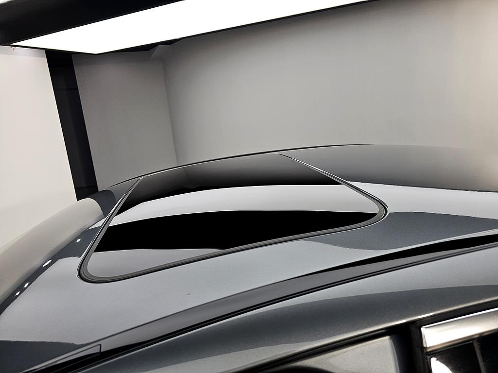 Mercedes Benz C Class - Vista 12