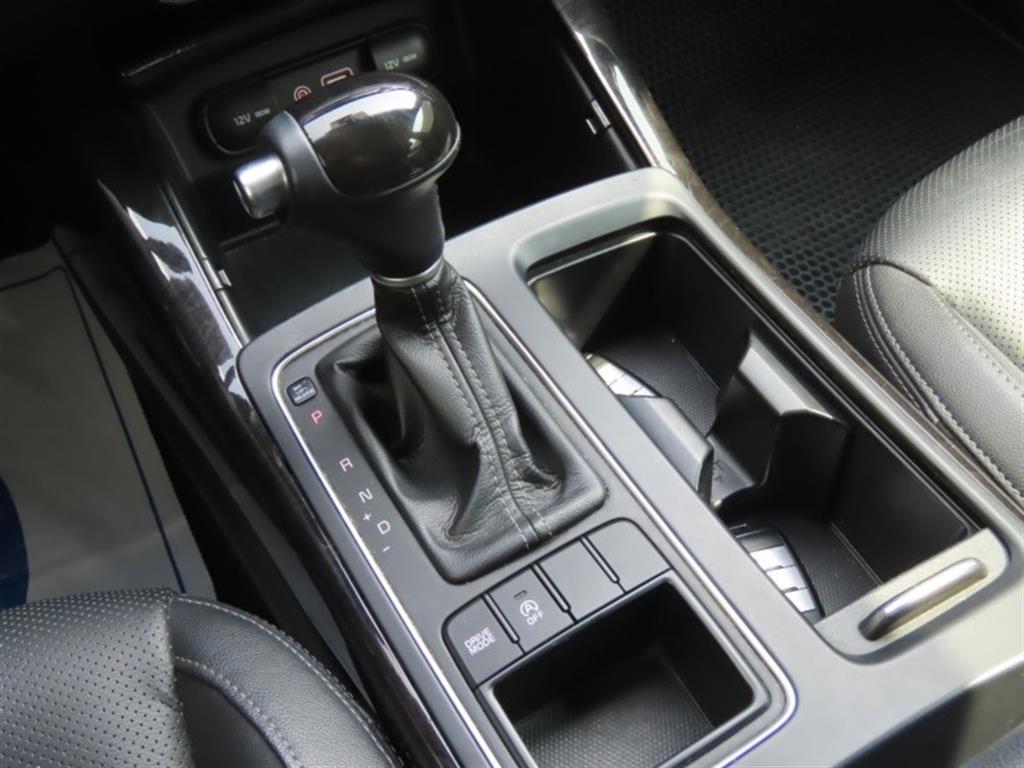 KIA Sorento - Vista 11