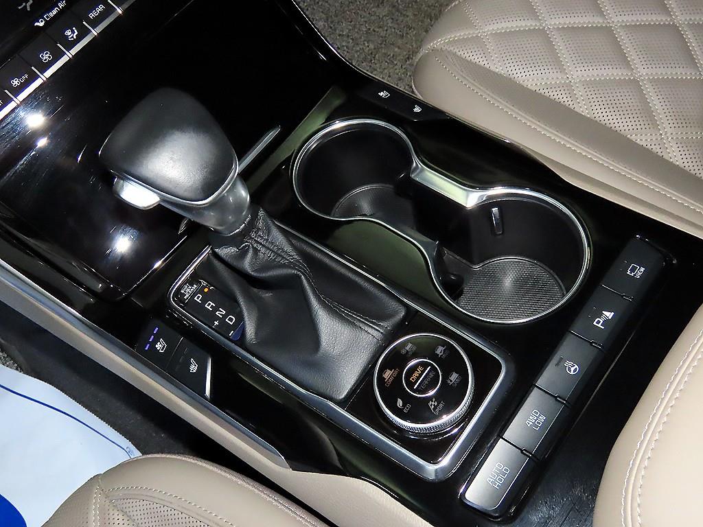 KIA Mohave - Vista 12