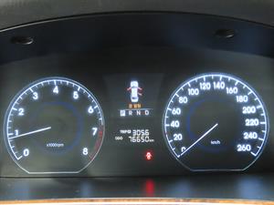 HYUNDAI Equus - Vista 12