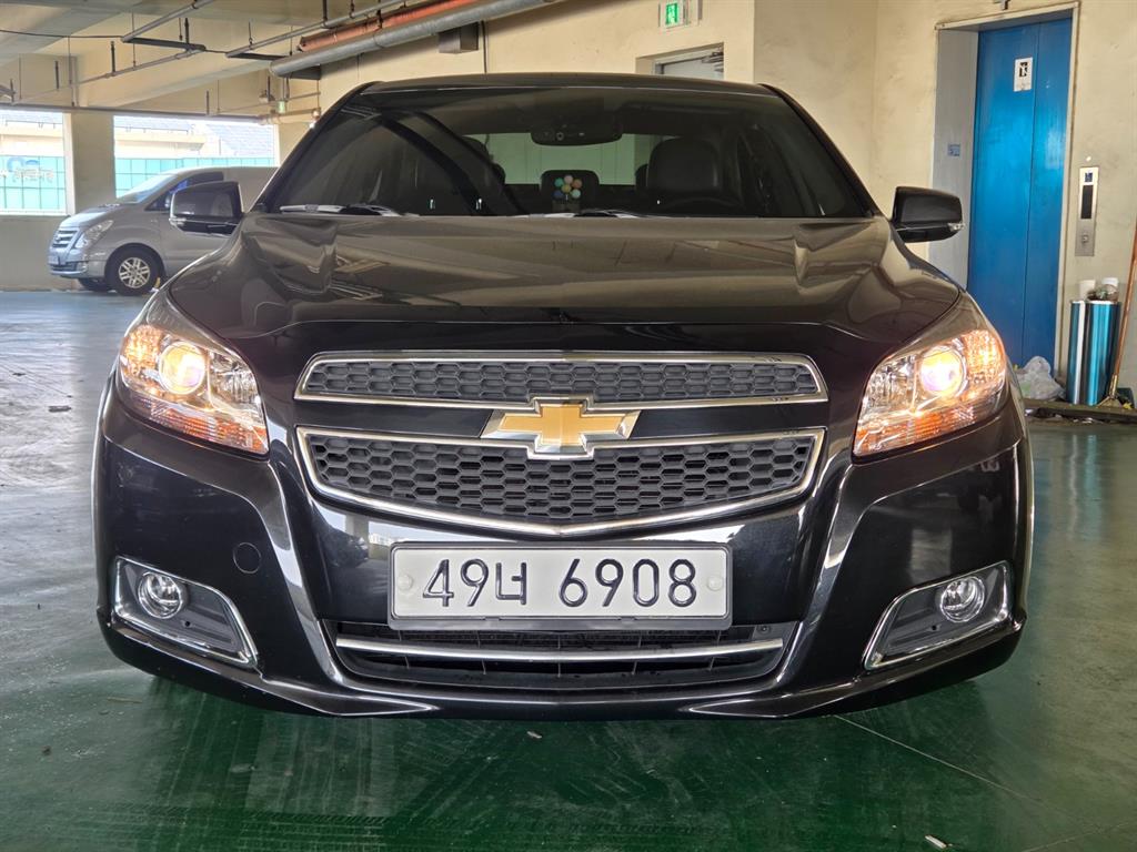 Chevrolet Malibu - Vista 2