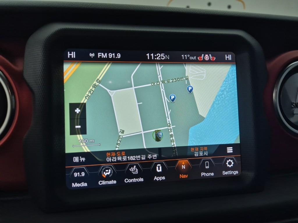 Jeep Wrangler 2021 Negro - Importación desde Corea - HF Imports Iquique - Foto 13