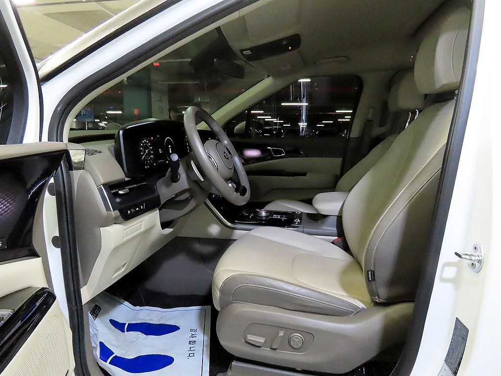 KIA Carnival - Vista 6