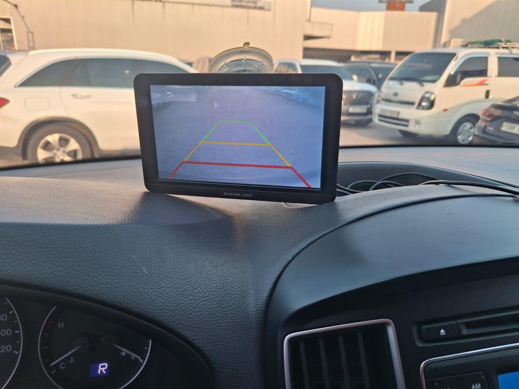 HYUNDAI Starex - Vista 10