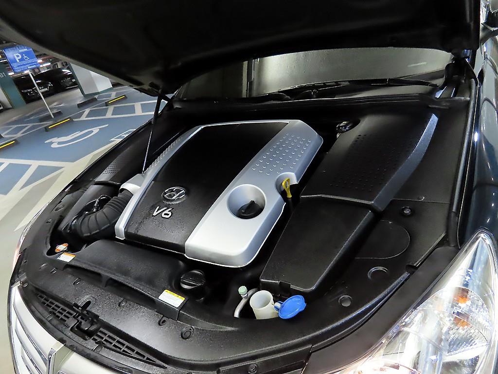 HYUNDAI Genesis 2008 Negro - Importación desde Corea - HF Imports Iquique - Foto 19