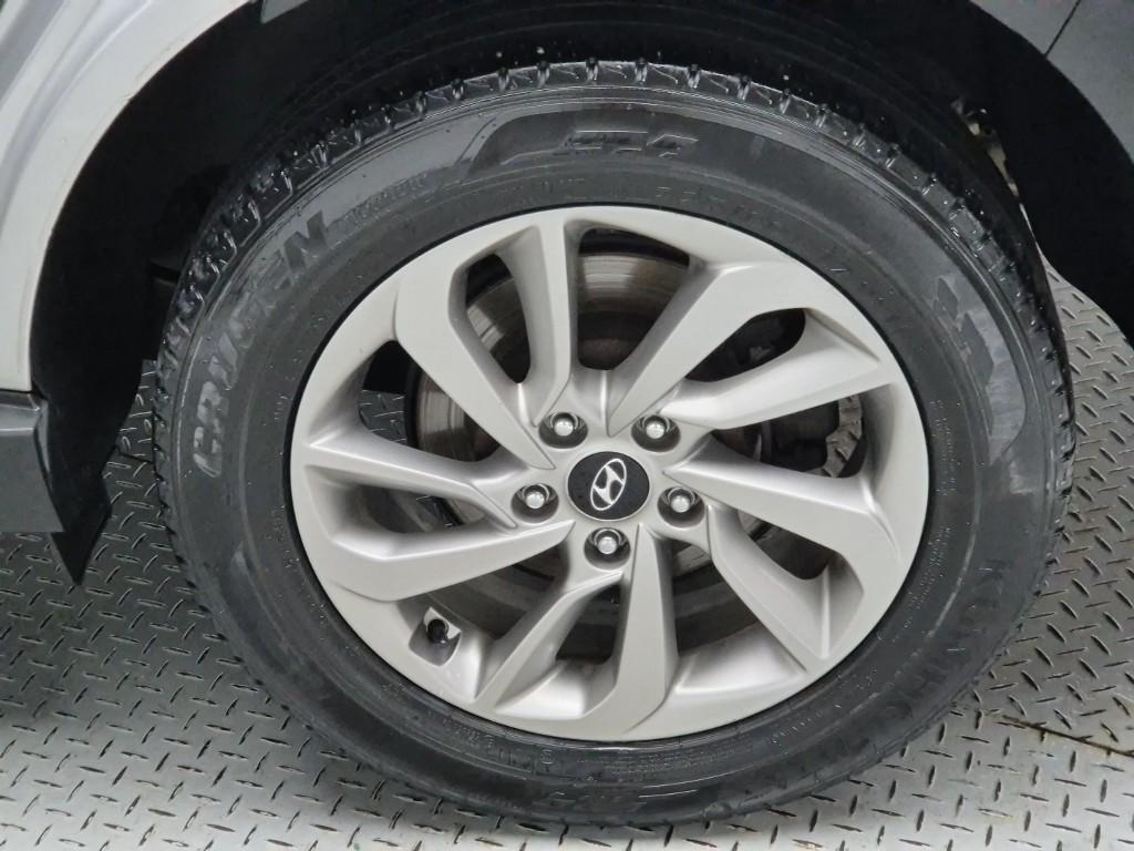 HYUNDAI Tucson - Vista 6