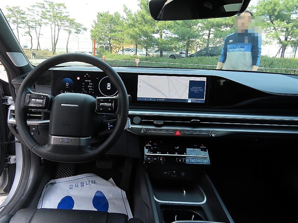 HYUNDAI Grandeur - Vista 7