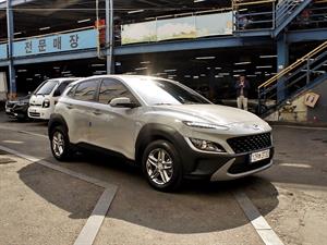 HYUNDAI Kona - Vista 4