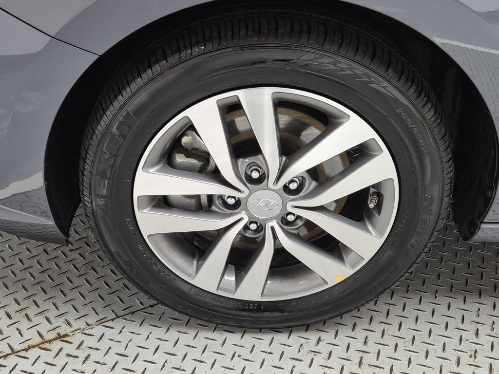 HYUNDAI i30 2018 Gris - Importación desde Corea - HF Imports Iquique - Foto 19