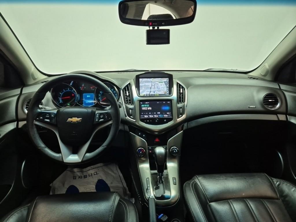 Chevrolet Cruise - Vista 7