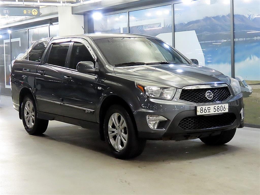 Ssangyong Korando 2015 Gris - Importación desde Corea - HF Imports Iquique - Foto 1