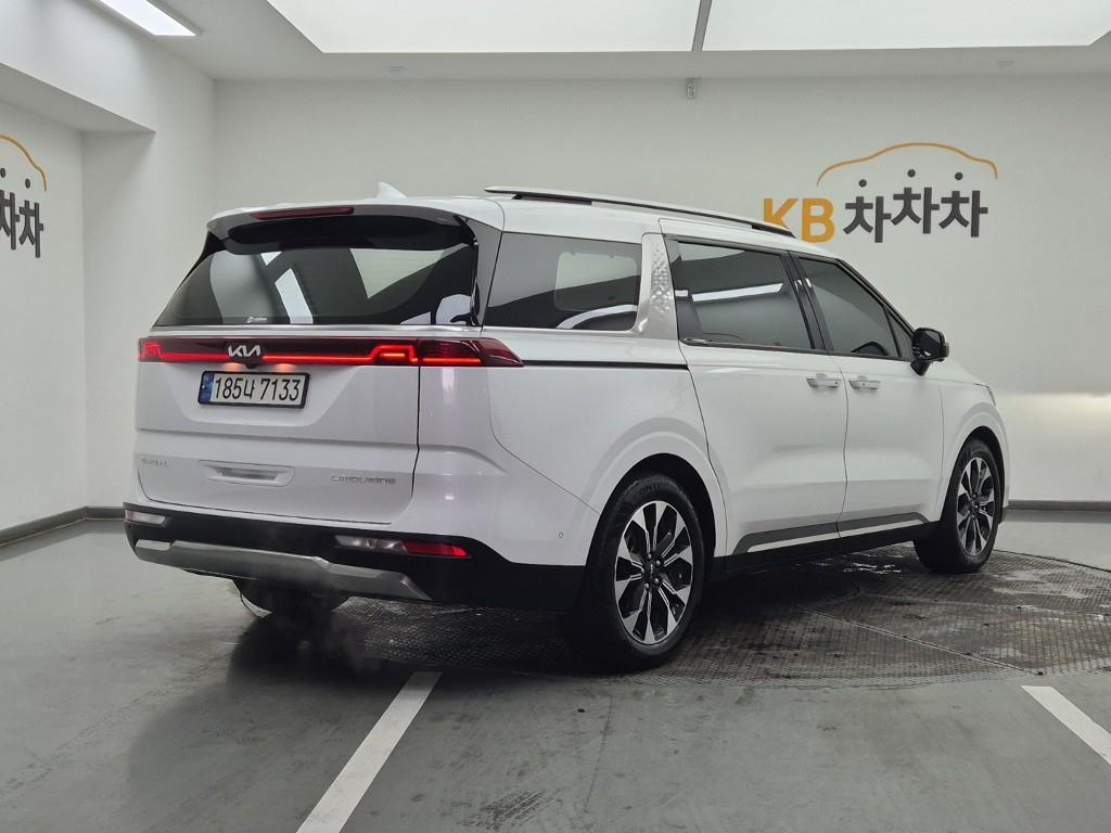 KIA Carnival - Vista 4