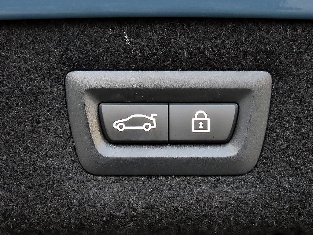 BMW 8 Series 2020 Azul - Importación desde Corea - HF Imports Iquique - Foto 17