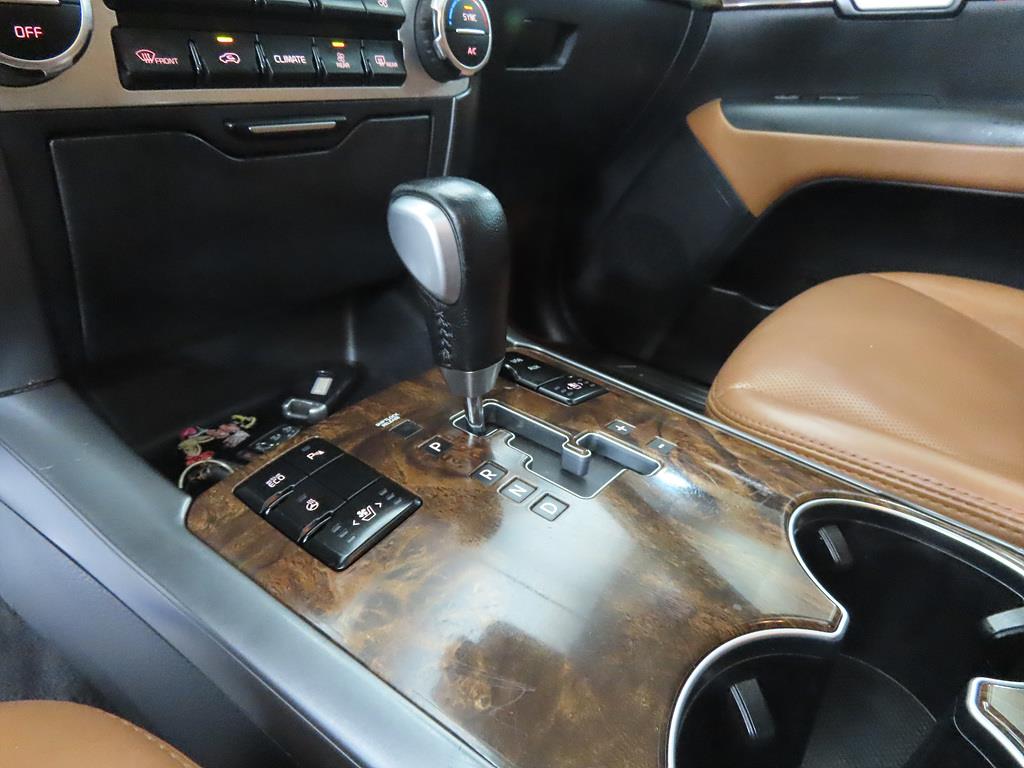 KIA Mohave - Vista 11