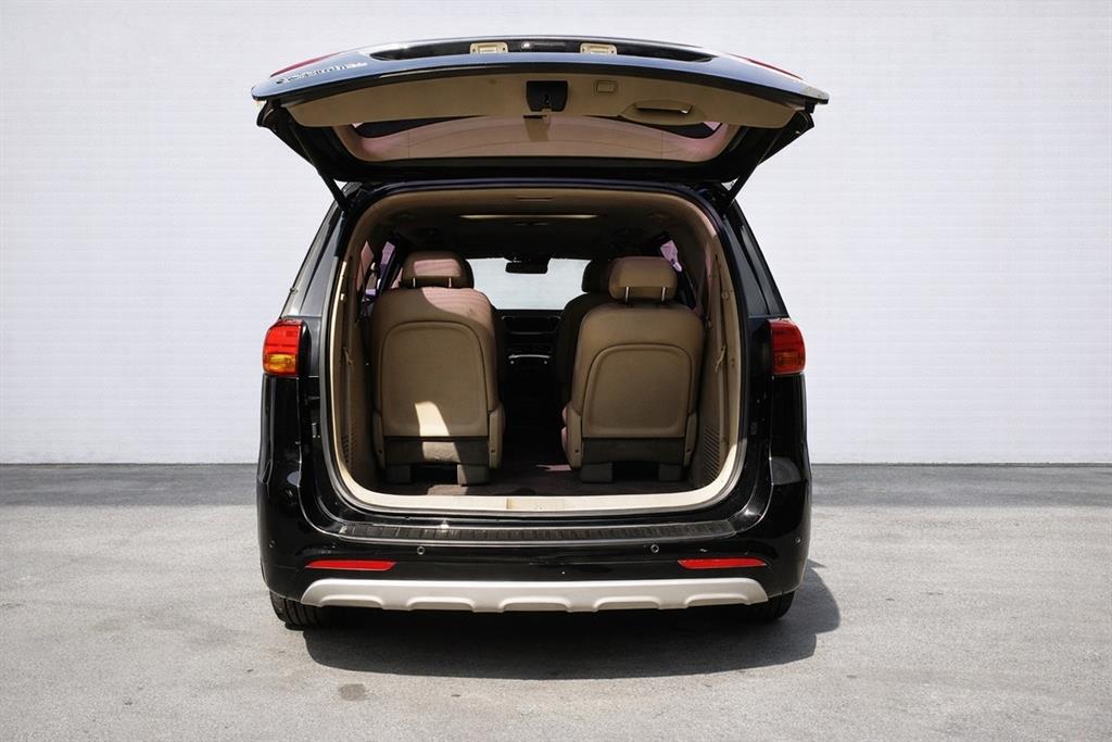 KIA Carnival 2015 Negro - Importación desde Corea - HF Imports Iquique - Foto 17