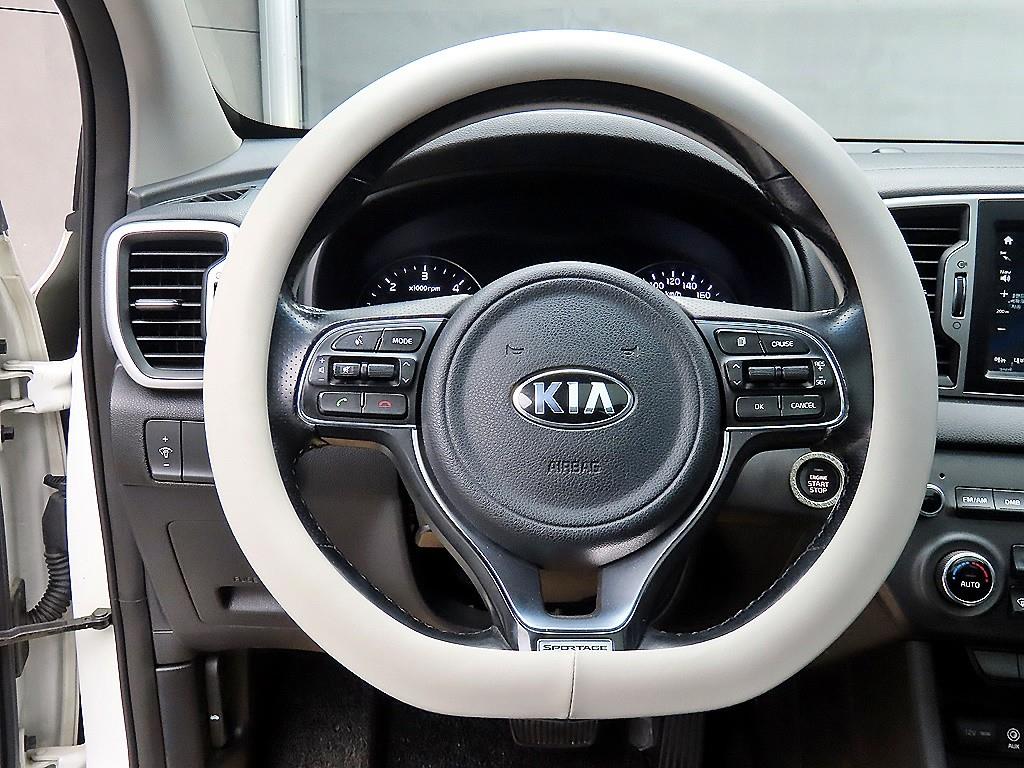KIA Sportage - Vista 9