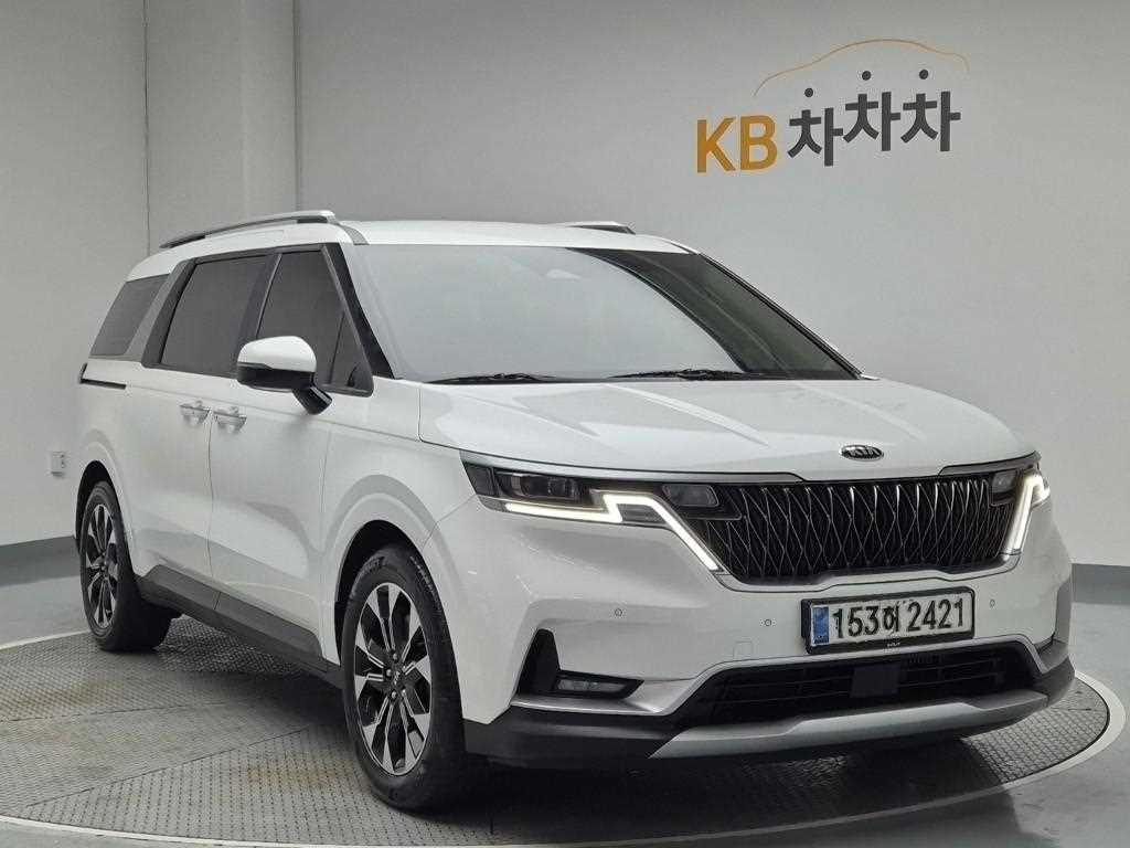 KIA Carnival - Vista 4