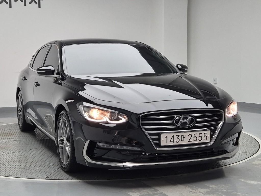 HYUNDAI Grandeur - Vista 4