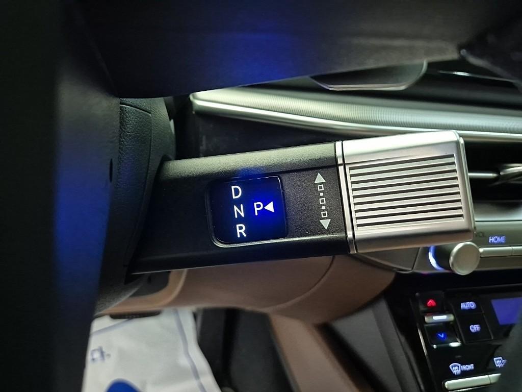 HYUNDAI Grandeur - Vista 8