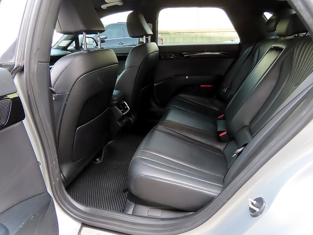 HYUNDAI Grandeur - Vista 6