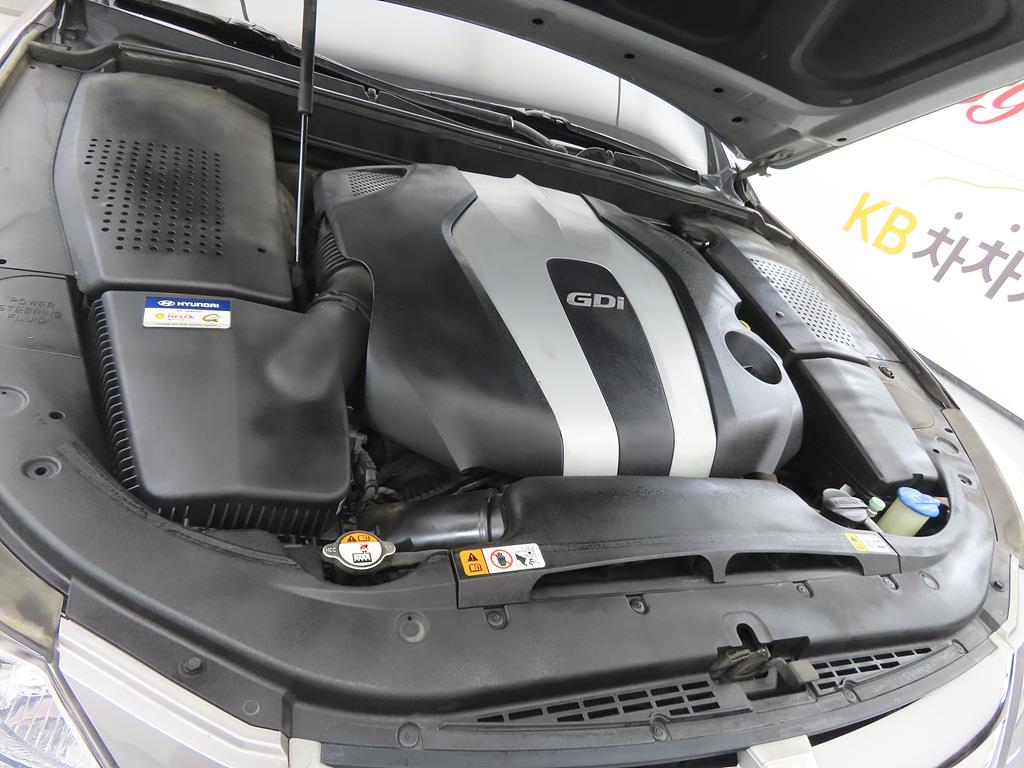 HYUNDAI Genesis 2013 Plateado - Importación desde Corea - HF Imports Iquique - Foto 19