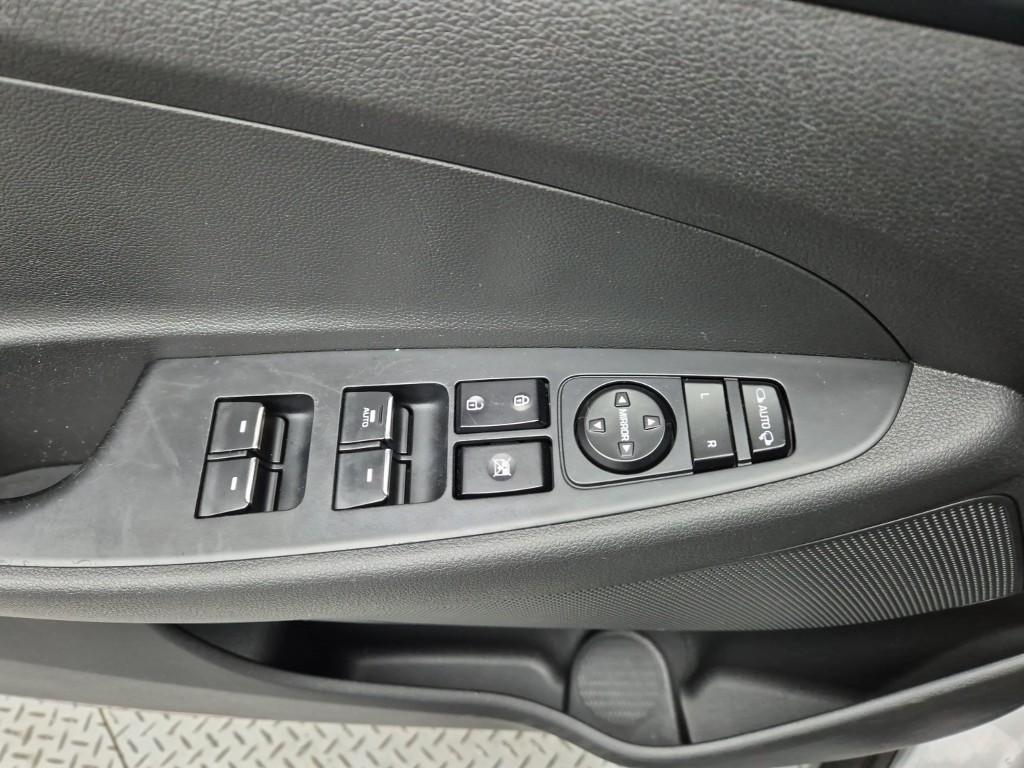 HYUNDAI Tucson - Vista 8