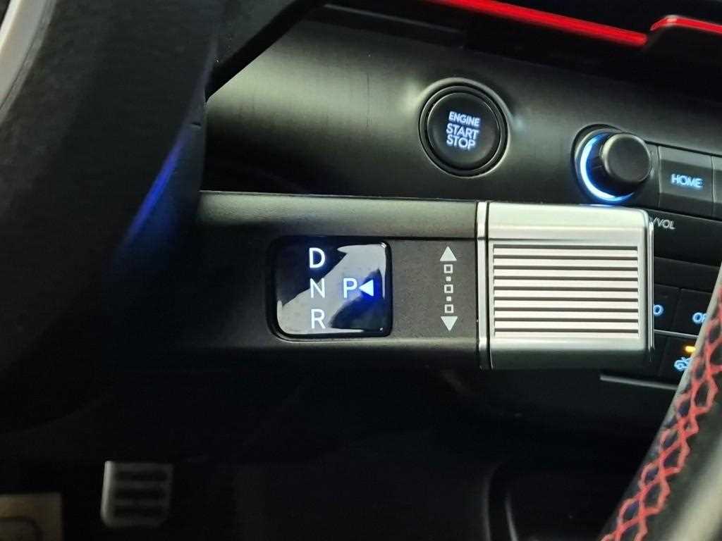 HYUNDAI Kona - Vista 8