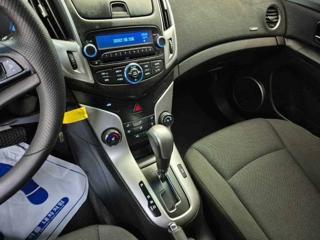 Chevrolet Cruise - Vista 10