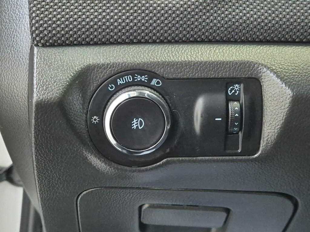 Chevrolet Cruise 2015 Blanco - Importación desde Corea - HF Imports Iquique - Foto 15