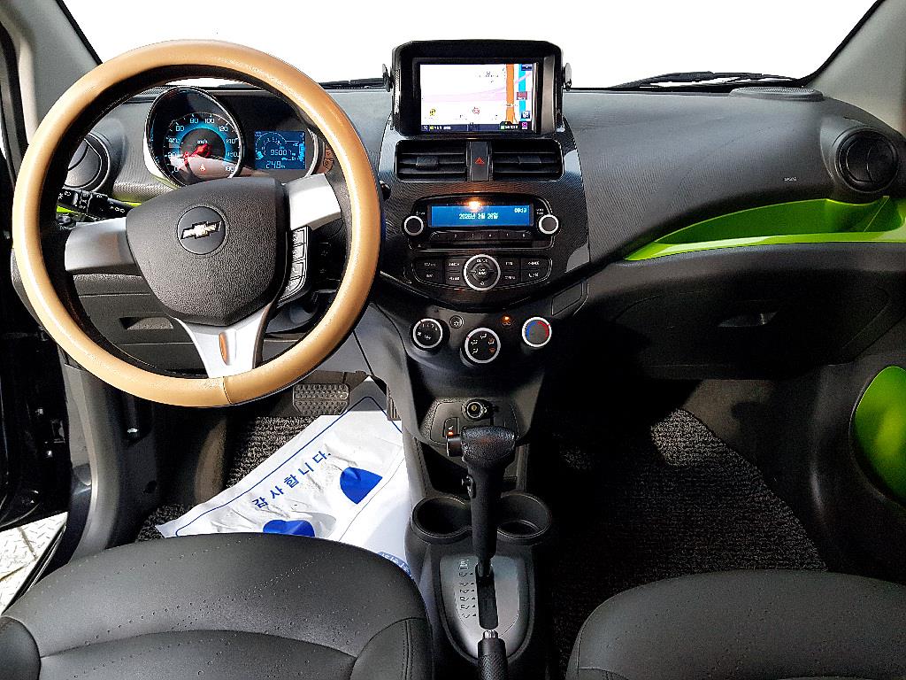 Chevrolet Spark - Vista 5