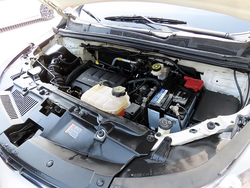 Chevrolet Trax 2017 Blanco - Importación desde Corea - HF Imports Iquique - Foto 18