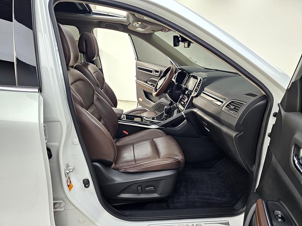 SAMSUNG QM6 - Vista 11