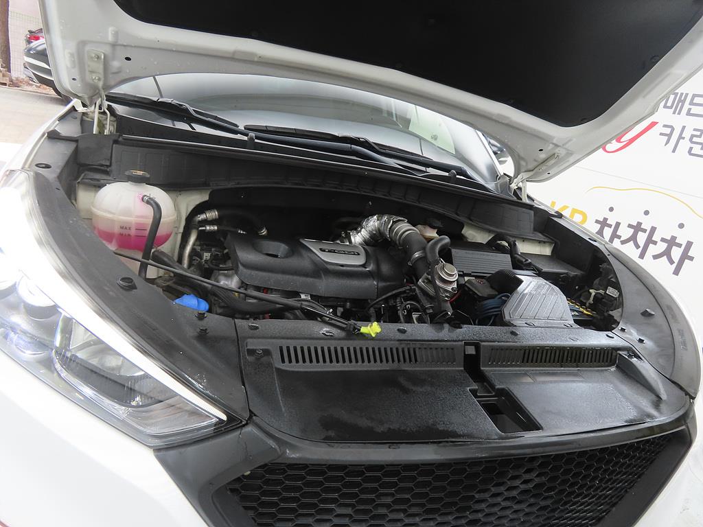 HYUNDAI Tucson 2017 Blanco - Importación desde Corea - HF Imports Iquique - Foto 19