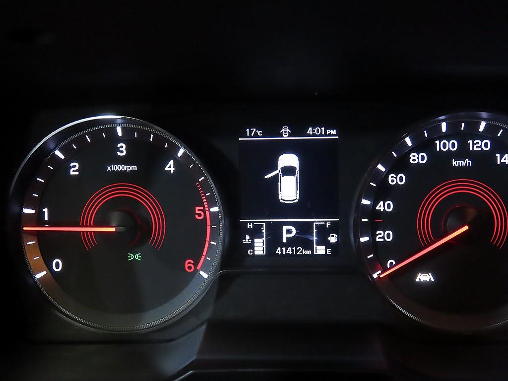 Ssangyong Korando - Vista 9