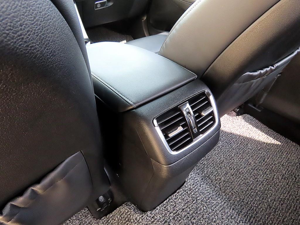 HYUNDAI Grandeur 2018 Plateado - Importación desde Corea - HF Imports Iquique - Foto 17