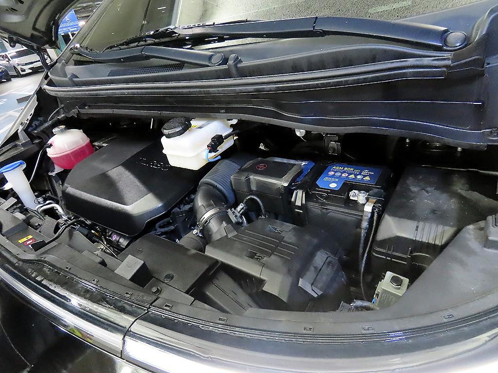 HYUNDAI Staria 2022 Negro - Importación desde Corea - HF Imports Iquique - Foto 18