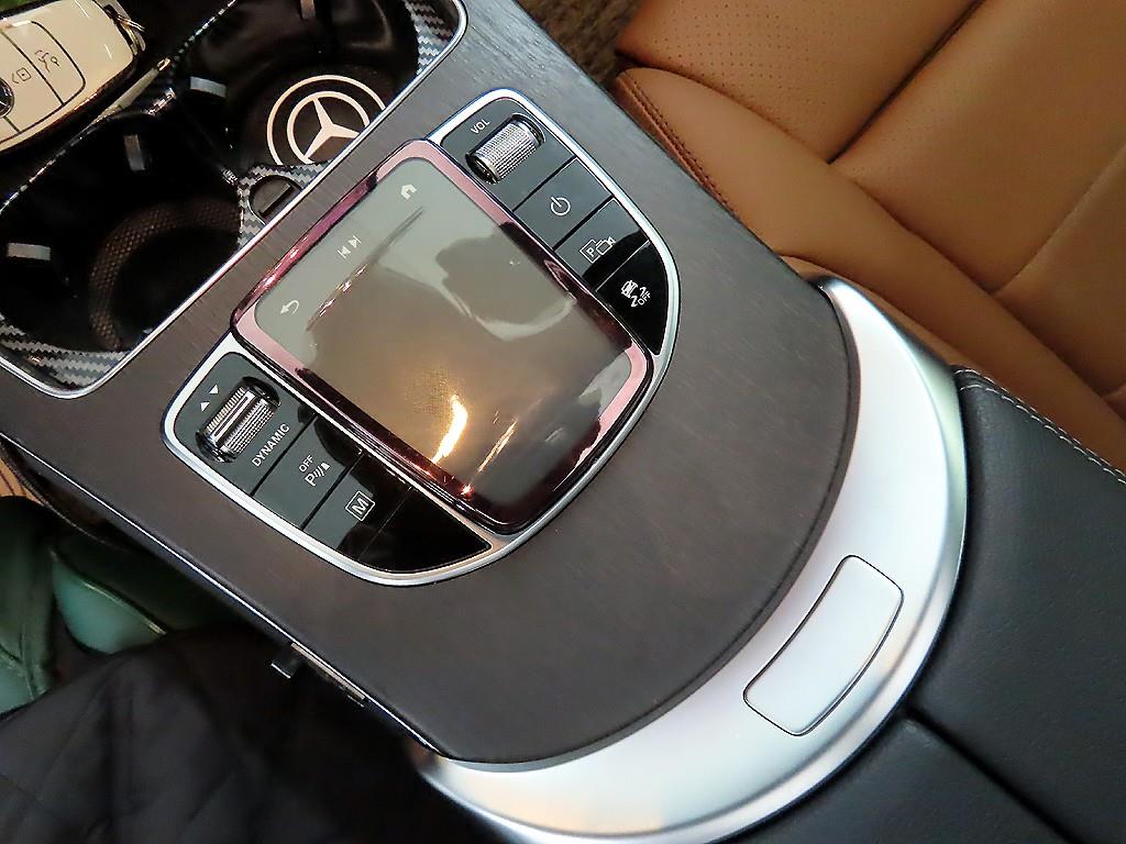 Mercedes Benz GLC Class 2021 Blanco - Importación desde Corea - HF Imports Iquique - Foto 15