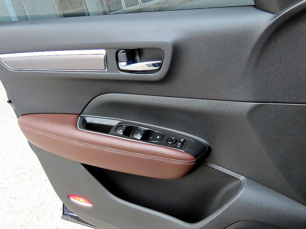 SAMSUNG QM6 - Vista 11