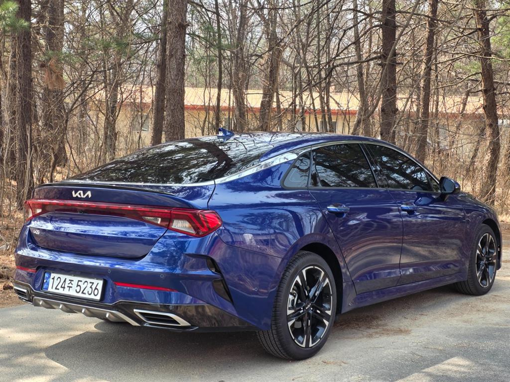 KIA K5 - Vista 4