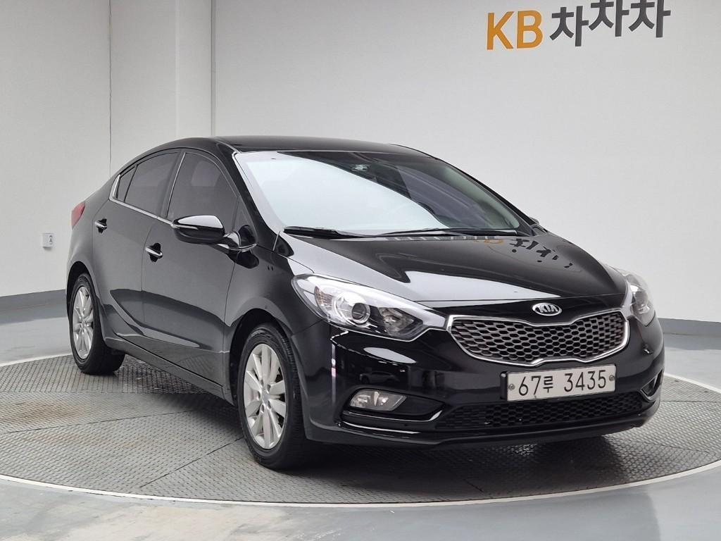 KIA K3 - Vista 4