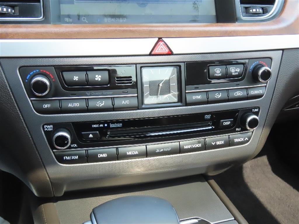 HYUNDAI Genesis 2015 Negro - Importación desde Corea - HF Imports Iquique - Foto 7