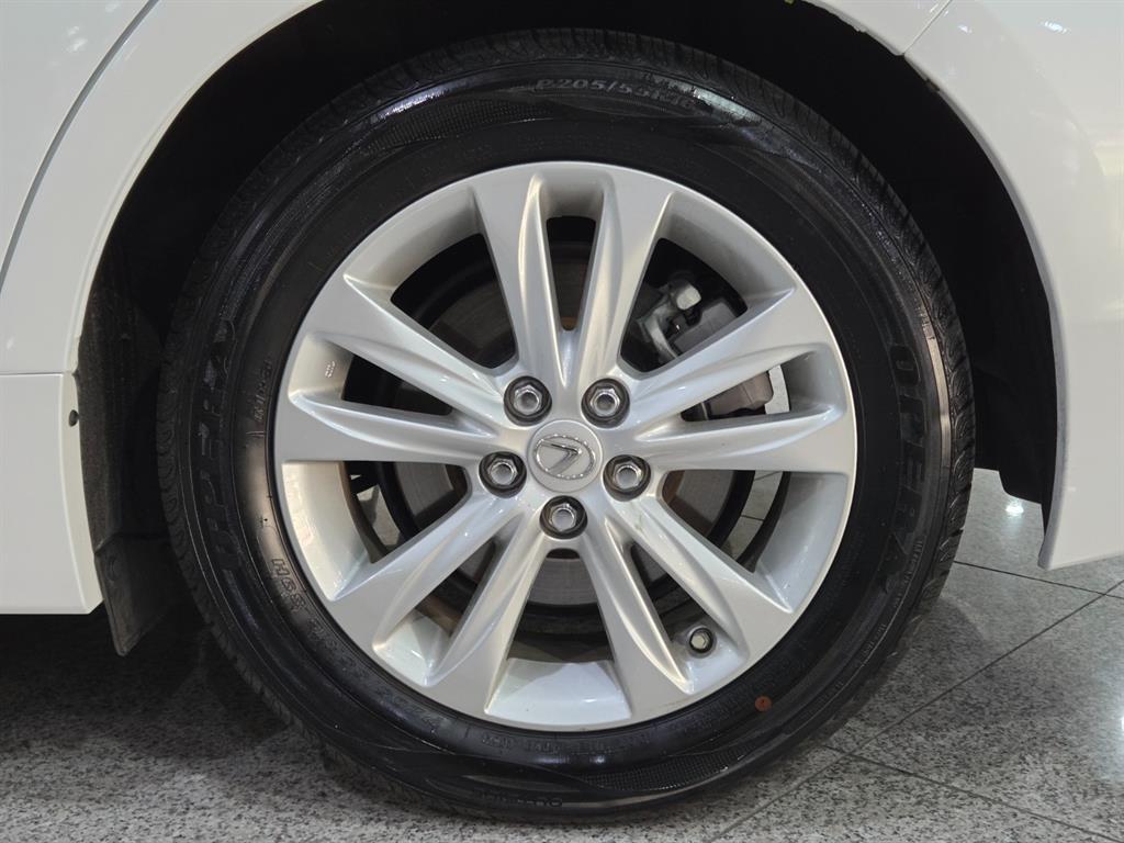 Lexus CT 2017 Blanco - Importación desde Corea - HF Imports Iquique - Foto 20