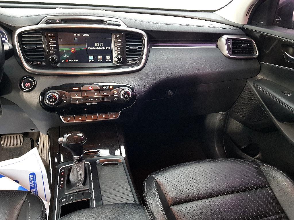 KIA Sorento - Vista 10