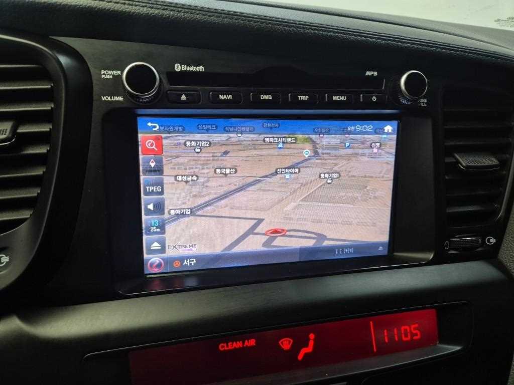 KIA K5 2011 Plateado - Importación desde Corea - HF Imports Iquique - Foto 13