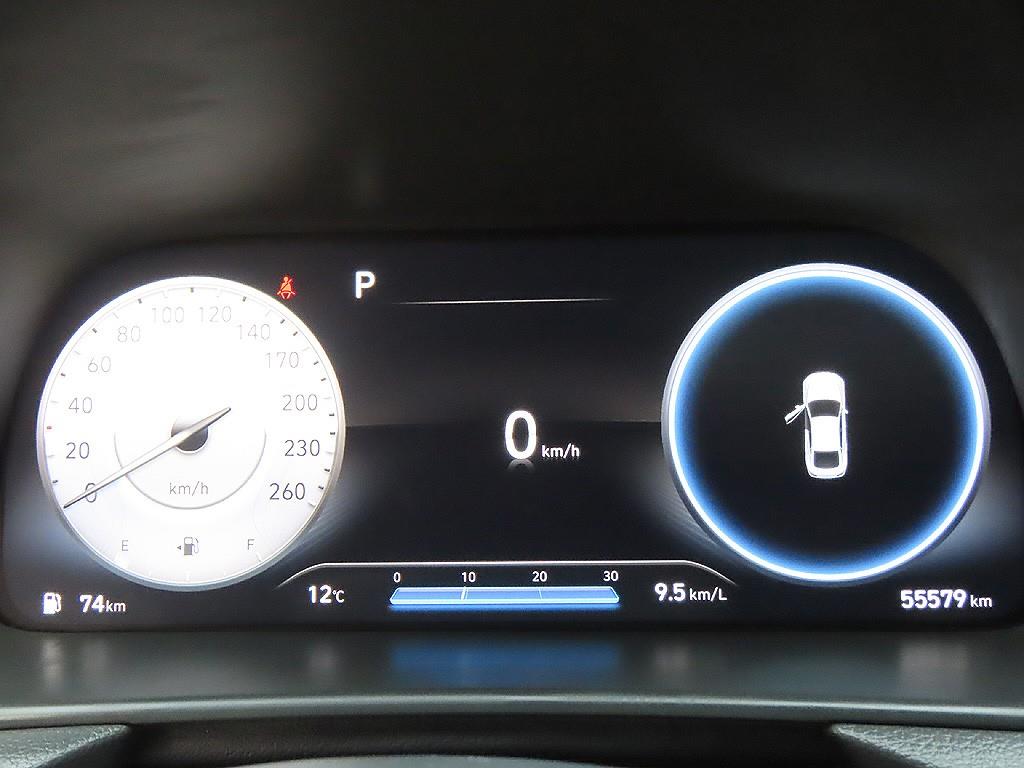 HYUNDAI Sonata - Vista 11