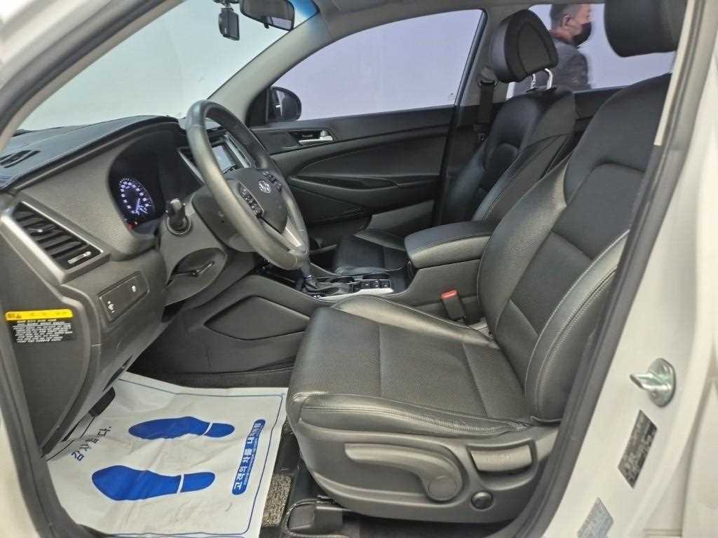 HYUNDAI Tucson - Vista 11